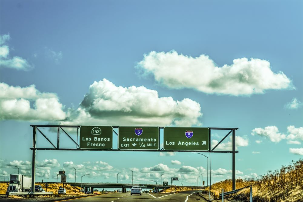 car accident on highway 99 today bakersfield